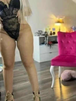 escort image