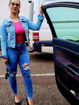 escort image
