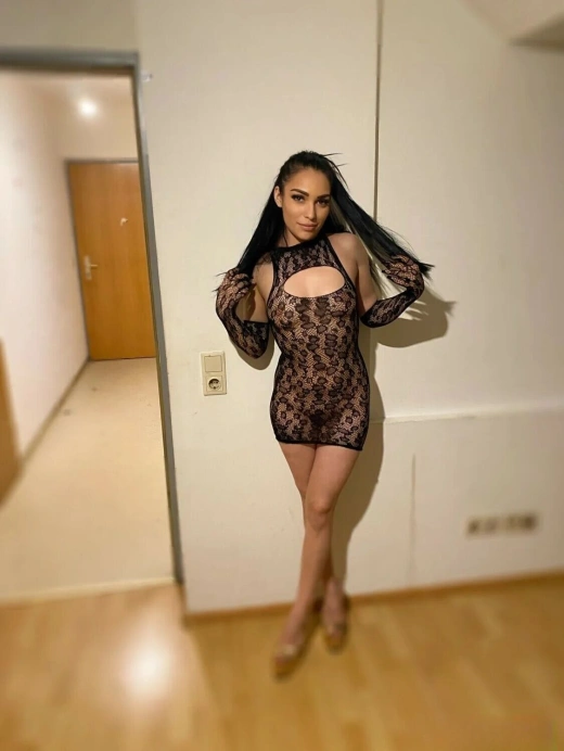 escort image