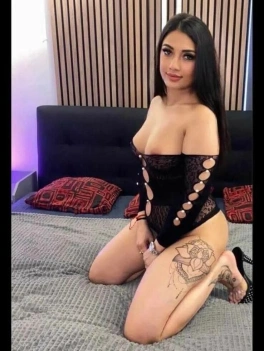 escort image
