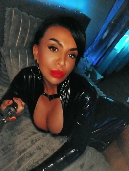 escort image
