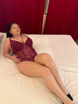 escort image