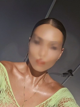 escort image