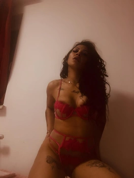 escort image