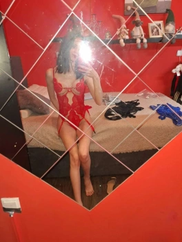 escort image