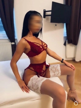 escort image
